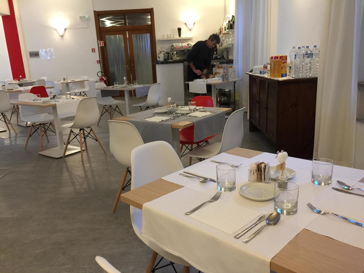 Hotel Internazionale Луїно Екстер'єр фото